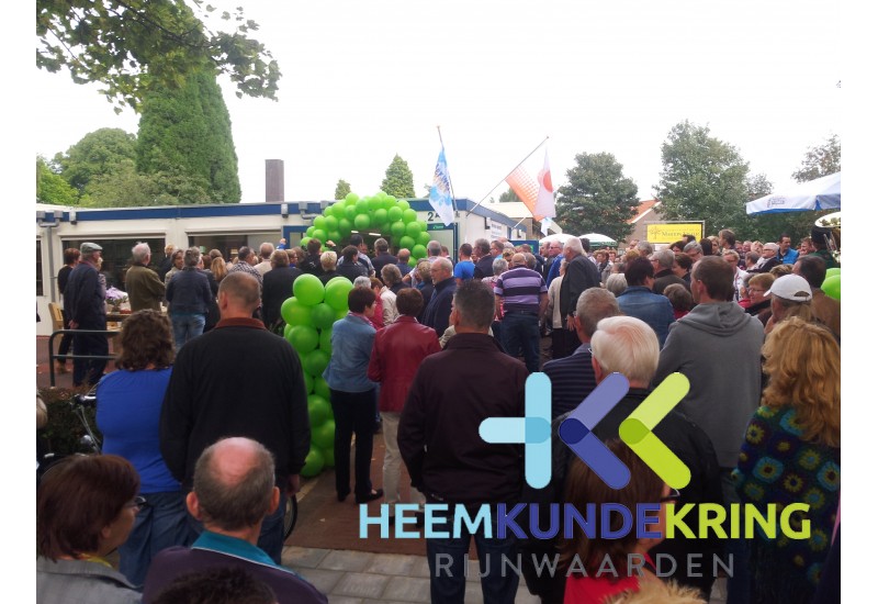Herwen opening buurtsuper Coll. Vrijleve